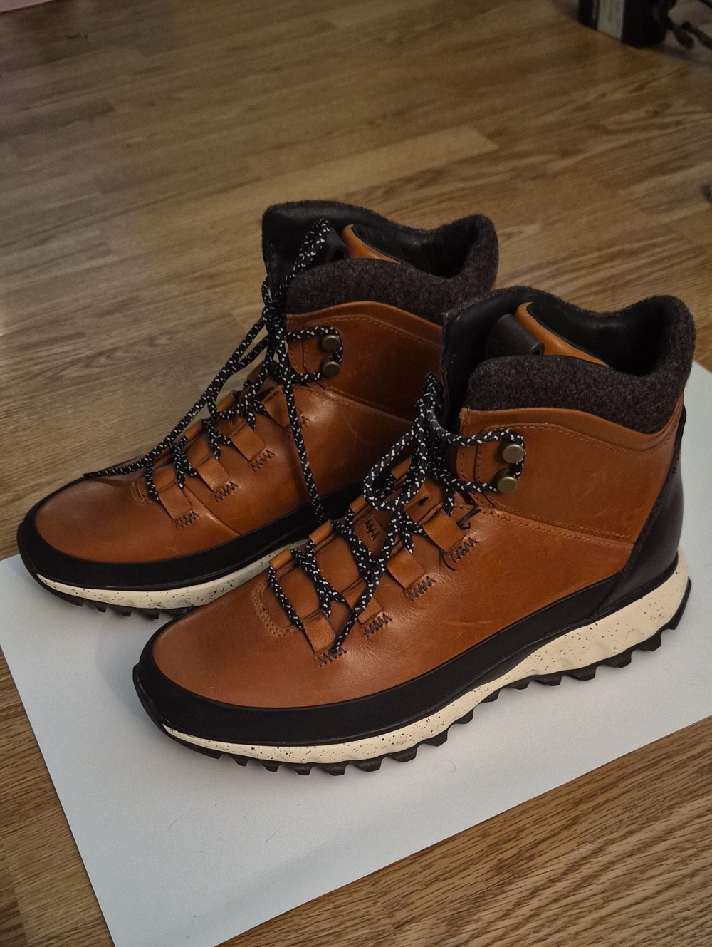 Cole Haan Grand Explore All Terrain Hiker WaterProof Boots Men's Size 7 Mesquite